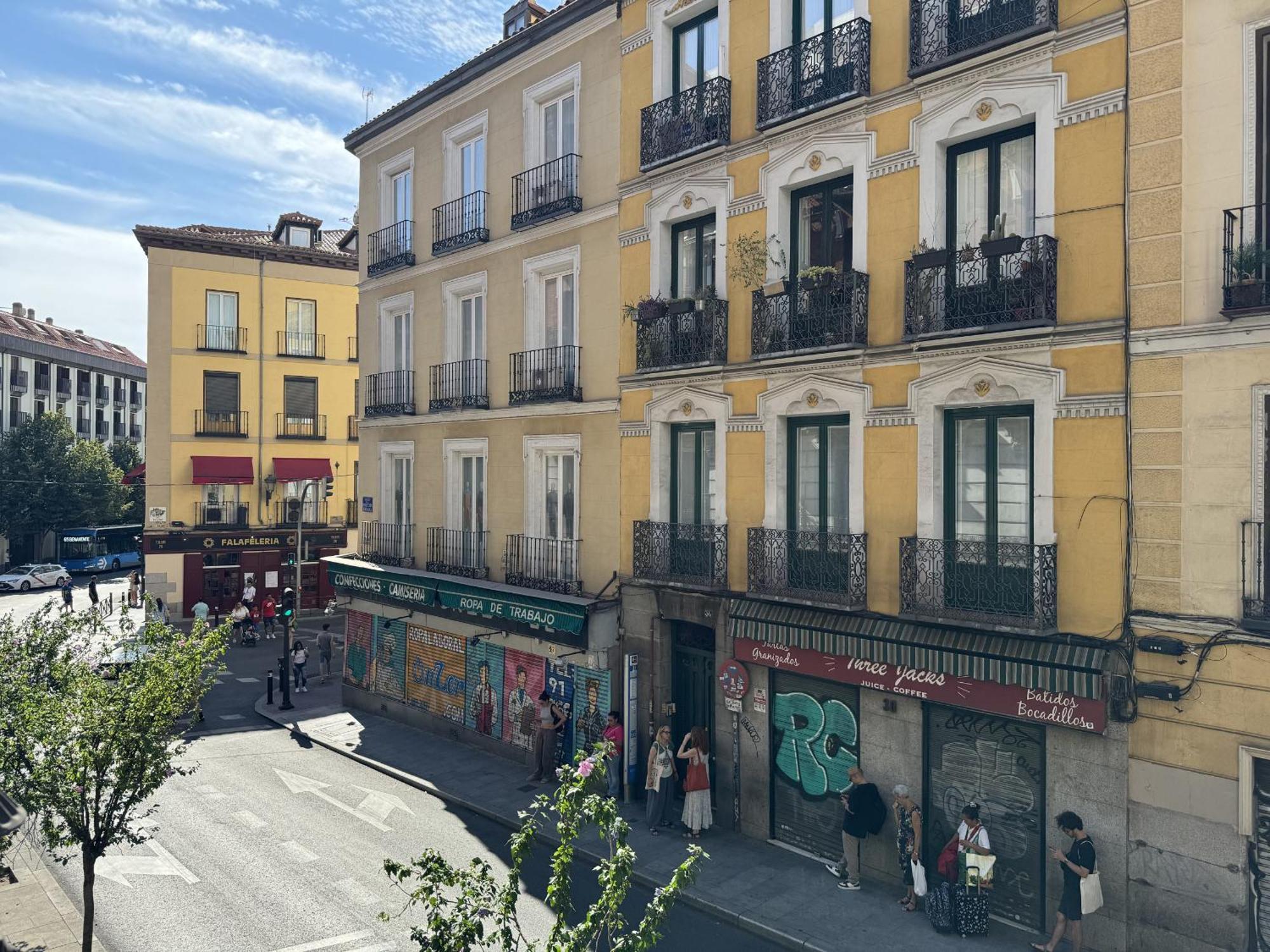 Plazamayorsuites Madrid Exterior photo